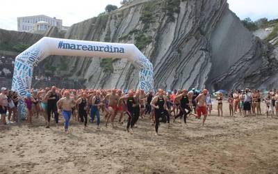 Zabaldu dute Itzurun-Arranpla itsas zeharkaldirako izen ematea