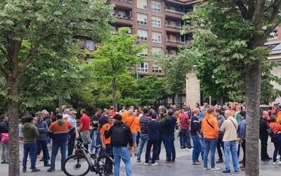 Tubos Reunidoseko CEOarekin bildu dira grebalariak eta honek esan die ez dakiela ezer balizko hartzekodunen konkurtsoari buruz