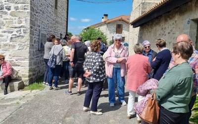 Menoioko jaiak ospatu dituzte jadanik