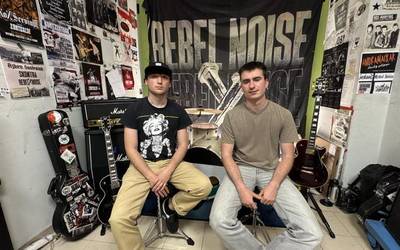 Rebel Noise: zazpi urte, hamaika irakaspen