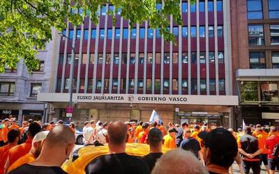 Sindikatu gehienak lerrokatu dira Tubos Reunidoseko balizko hartzekodunen konkurtsoaren iragarpenaren aurrean