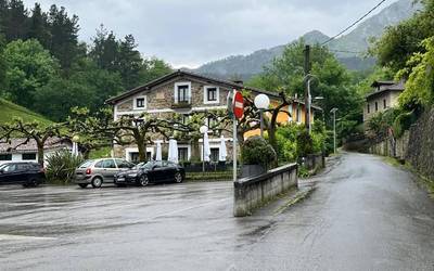 Familia giroan egiteko mendi irteera eta sukaldaritza ikastaroa, Durangon