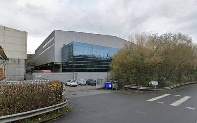 Langile bat hil da Zamudion lan istripuan