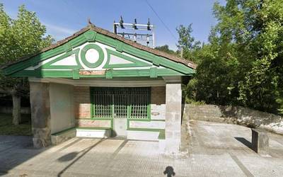 Konponketetan zebilen langile batek deskarga bat jaso du Santutxu ermita inguruan