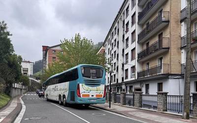 Avanzaren autobus zerbitzuetan “greba mugagabea sustatuko” duela iragarri du ELAk