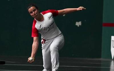 Uxue Oses Egaña: berriro pilotaz gozatzen