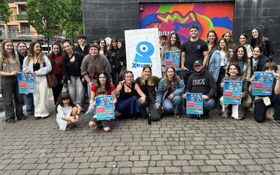 Jaietako egitaraua eta irudi berria aurkeztu ditu Xaxau Konpartsak