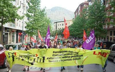 Euskal Herria “Aiaraldearizatzeko” deia zabaldu du LABek Maiatzaren Lehenean
