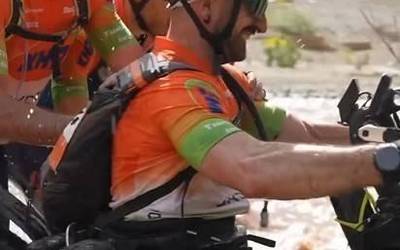 Hanbike, aizkora, areto futbola, pilota eta txirrindularitza
