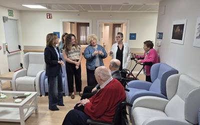 Zaintza eredu berrira egokitu  dute Iturbide egoitzako lehen solairua