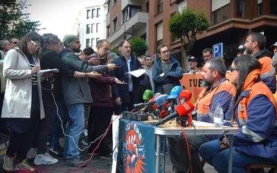 "Soilik greba deitu dutenek utz dezakete greba bertan behera"