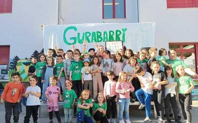 Mendi ibilaldia eta Gurabarri Jaia egingo ditu Gurabarrik