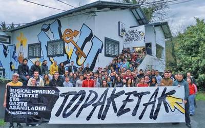 Gaztetxeei gorazarre
