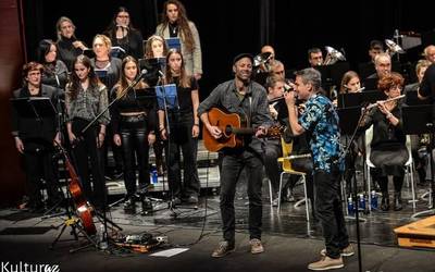 Sorotan Bele gogoan kontzertua emango dute taldeko kide ohiek eta Elgoibarko Udal Musika Bandak