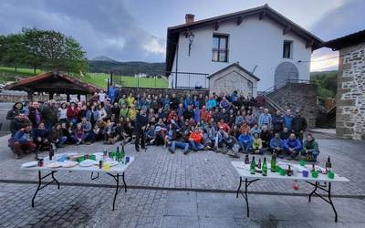 "50 urteko eskaladaren historia" batu da Martin Ramirez de Aldari Araotzen egindako omenaldian