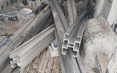 Bi gazte atxilotu dituzte Zamudion, enpresa batean 3.000 euroko balioa duten aluminio xaflak lapurtzeagatik