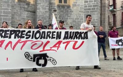 Errepresioaren Aurkako Egunaren lehen edizioa egin dute