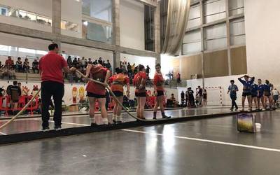 Nafarroako launakako pisu arinen sokatira txapelketa hasi da Betelun