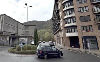 Asfaltatze lanak Musakolan eta Martxoak 8 kalean, maiatzaren 13an hasita