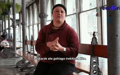 Tarana Karim: "euskarak ate gehiago irekitzen ditu"
