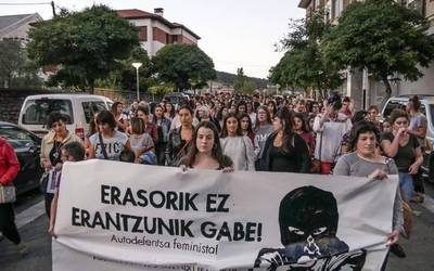 Otxomaio jaietan egondako "eraso matxista larriak" salatu ditu Jaiak Koordinatzeko Mahaiak