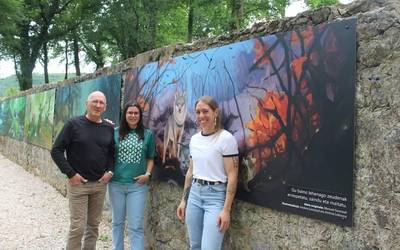 «Naturaren zaintza eta errespetua» aldarrikatzeko murala aurkeztu dute Beran