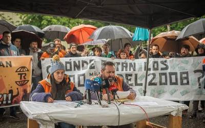 Tubos Reunidoseko greba bertan behera utzi dute langileek