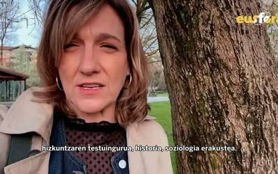 Karmele Jaio: "inportantea da hizkuntzaren testuingurua, historia, soziologia erakustea"