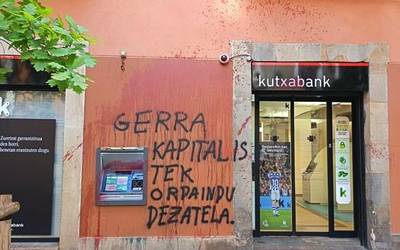 Pintaden aurkako "garbiketa plan arin eta jarraitu bat" eskatu dio Aretxabaletako EAJk Udal Gobernuari