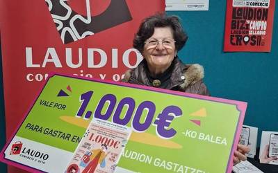 1.000 euroko bi bale banatu ditu Apill-ek