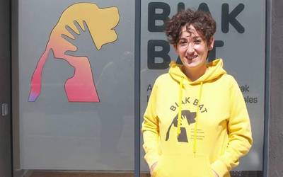 "Guk ate bat ezin dugunean zabaldu, animaliek leihotxo bat zabaldu dezakete"
