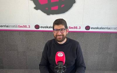 Erleak eta zuzenbidea: polinizatzaile txikiek sostengatzen duten egitura handia