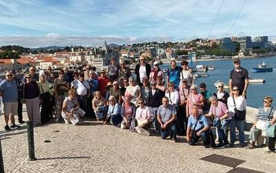 Portugalgo toki ederrak bisitatzen dabiltza Landatxopekoak