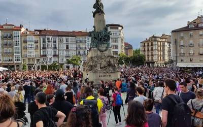 27 urteko kartzela zigorra ezarri diote 2023an Gasteizen emaztea hil zuen gizonari