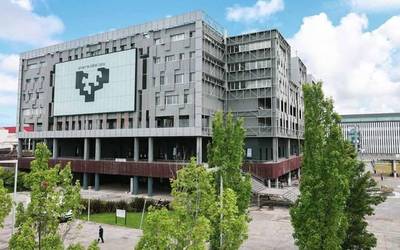Unibertsitatearen defentsan