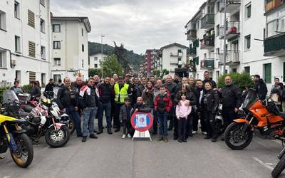 Motozaleak eskertuta Ondarroara egindako irteerarekin