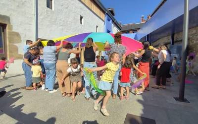 Musika eskolako ikasleek ikasturte amaierako festa egin dute