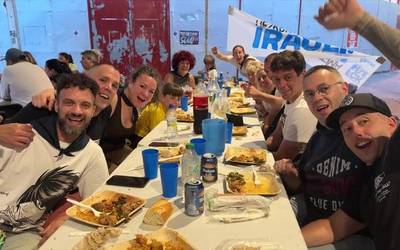 Jaietako lehen afarirako, paella goxoa familia giroan