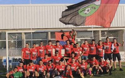 Futbola. txirrindularitza, pilota eta mendia