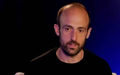 "Konturatuko balira hemen benetan errebeldea eta alternatiboa euskaraz egitea dela..."