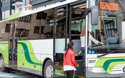 Subflubiala Ez plataformak Muskiz-Areeta Bizkaibus linea kentzearen aurkako alegazioak aurkeztu ditu