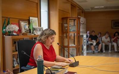 “Borrokarako prest” azaldu da Laudio Institutuko hezkuntza komunitatea, Laudio Goikoa ixteko asmoen aurrean