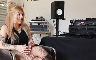 Arsenike DJa: "Pasioa eduki behar duzu, bestela ez duzu DJ moduan aurrera egiterik"