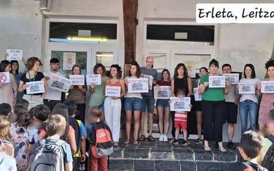 Erleta eskolako irakasleek ere bat egin dute hezkuntzako mobilizazioekin
