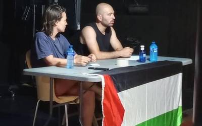 Patxi Calleiras, flotillako kidea: "Gure kideak besarkatzea utzi ez eta kolpeka hasi ziren"