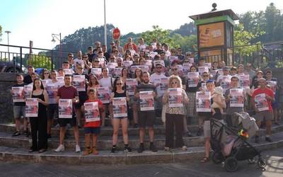 Etxape Zentro Sozialista arriskuan dagoela ohartarazi dute