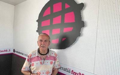 Sabino Cuadra (78ko Sanferminak Gogoan): “Iruñean alde eta Parlamentuan kontra agertu da PSN testu berdinaren aurrean, ulergaitza egiten zaigu”