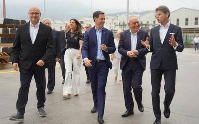 JEZ enpresak bere lehen mendeurrena ospatu du Lehendakariaren bisitarekin