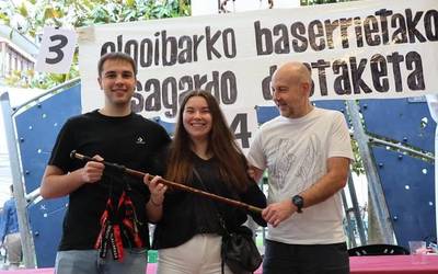 Antsolabazterra baserriko sagardoak jaso du lehen saria trinitateetako sagardo lehiaketan