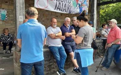 [EGITARAUA]: Tortilla txapelketa, ardi moztaileak eta Zonotzako otxotea, San Antonio auzoko jaietan